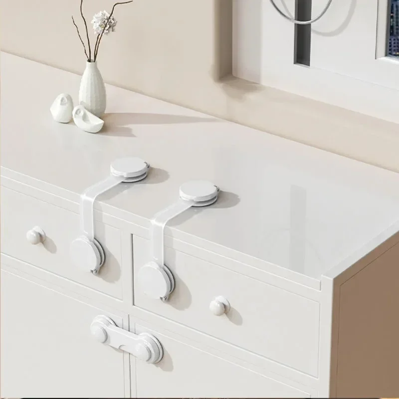 Szafka z zamkiem bezpieczeństw – Furniture Hardware Manufacturers recenzja i cena